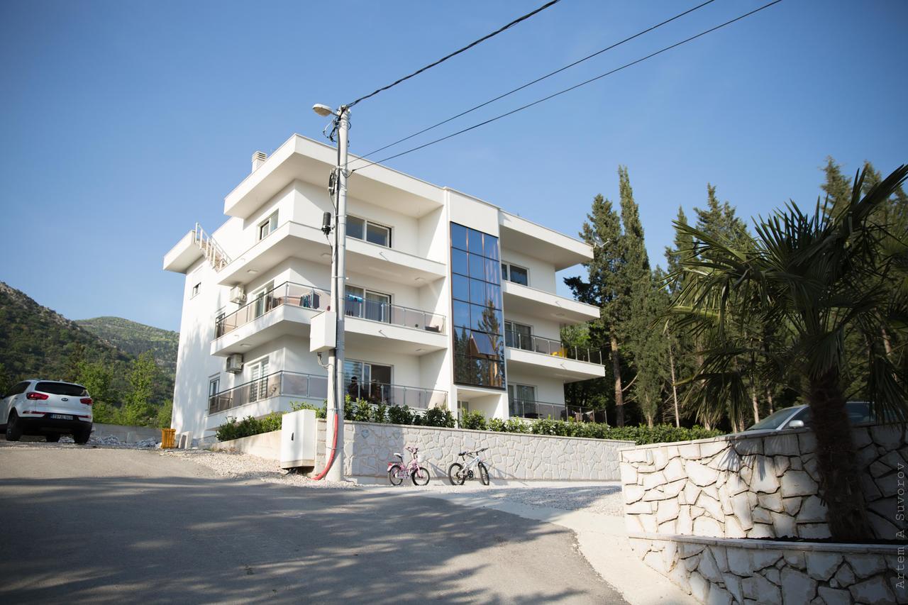 Apartments Sunny Hill Tivat Exterior photo